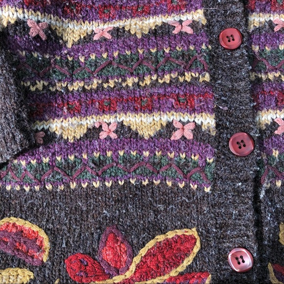 Embroidered button up cottage core sweater. - Picture 2 of 3
